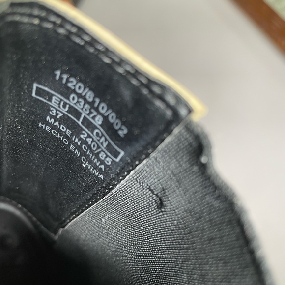 Zara ladies slim boots. Size 37. Wore twice only - Picture 2 of 9